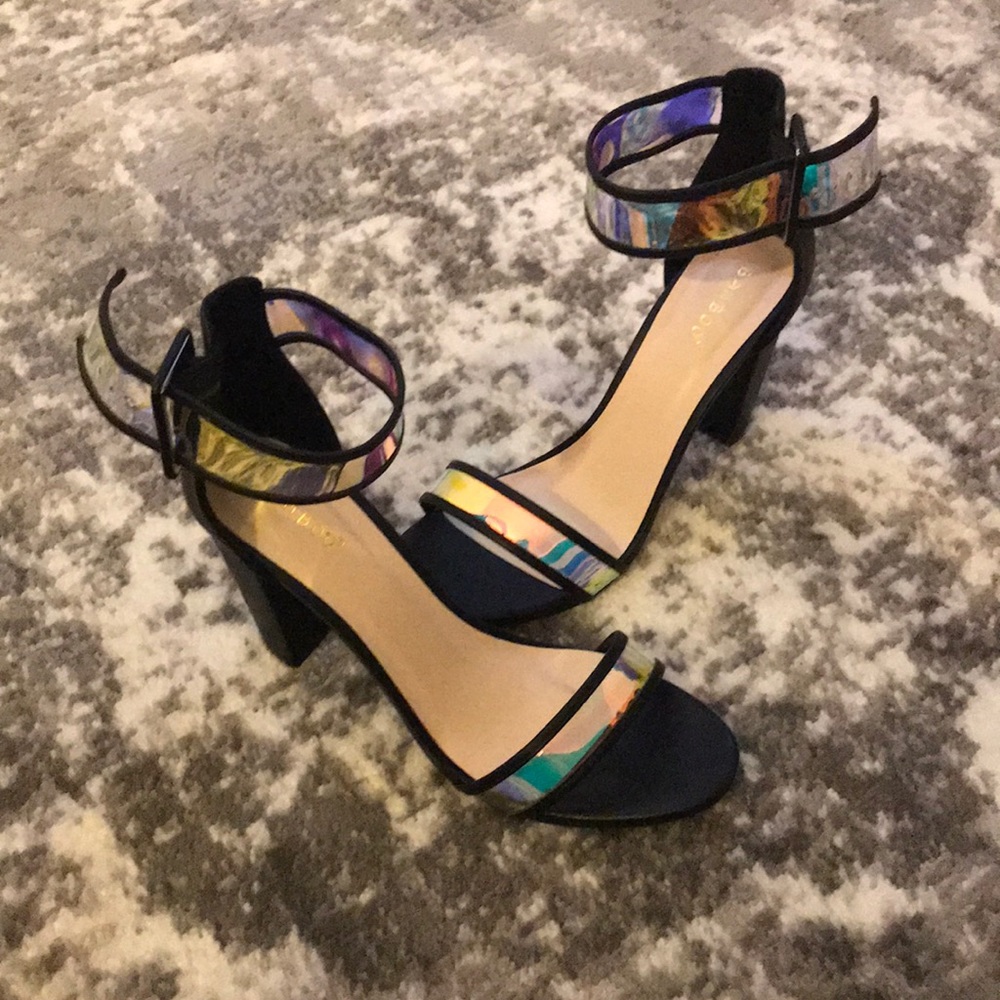 Bamboo Frenzy-94S 4” Black Heels with Shiny Straps